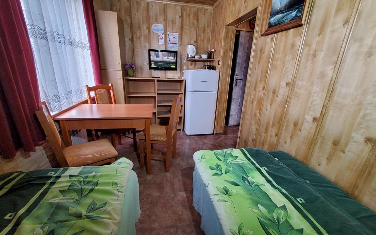 Willa U Damiana - Pokoje Noclegi Nad Morzem Mielno  Exterior foto